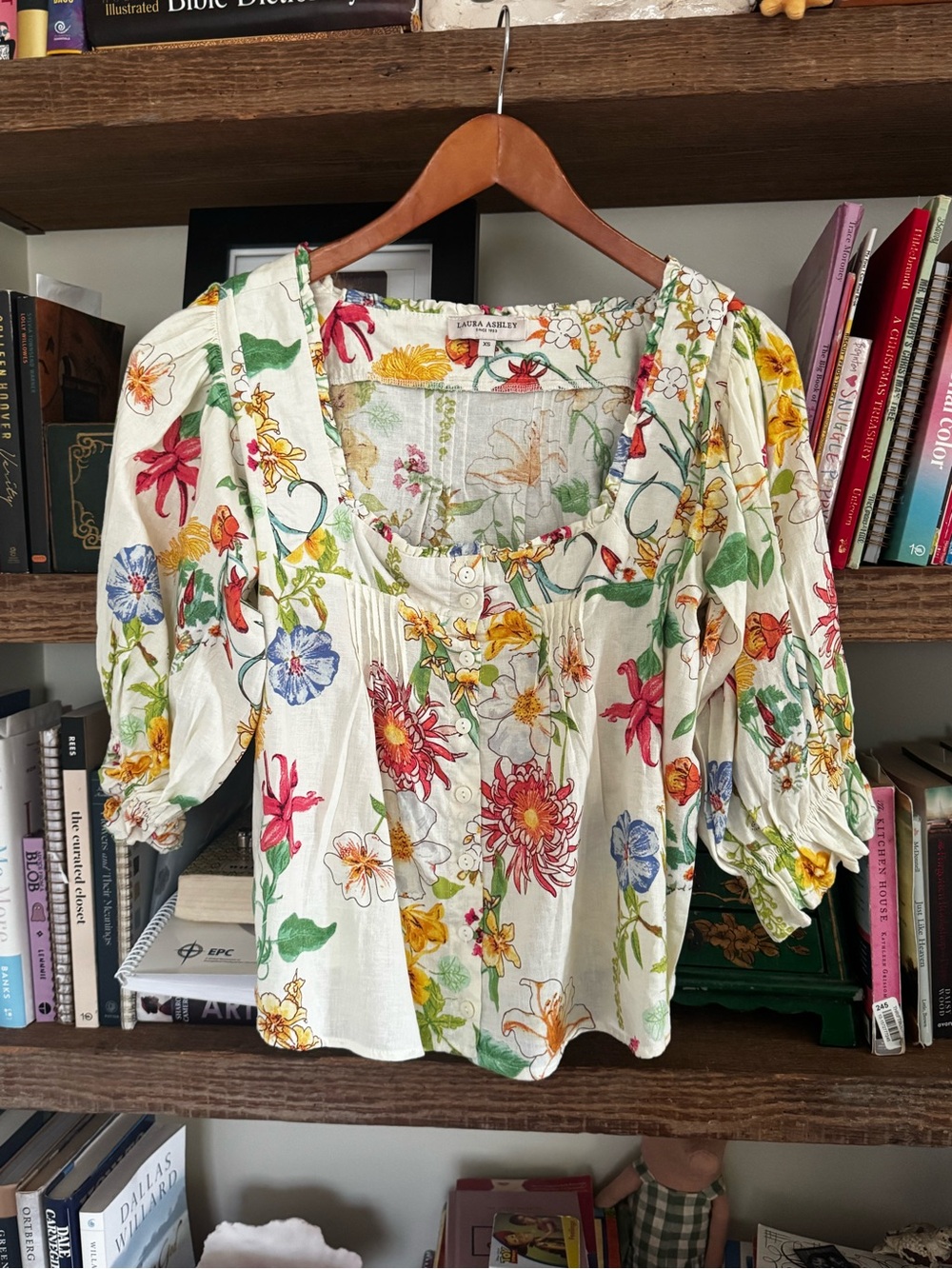 Laura Ashley Cream Floral Scoop-Neck Puff Sleeve Blouse